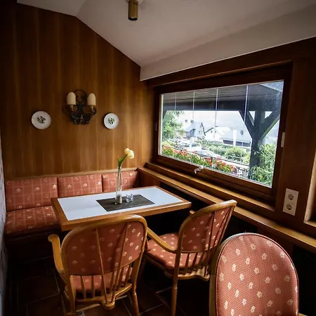 Romantik Stryckhaus ホテル 4*