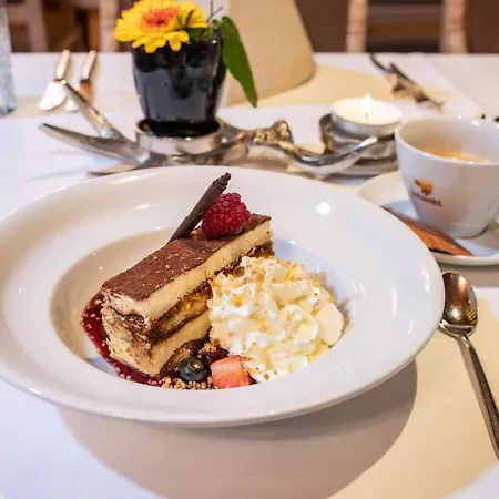 Hotel Romantik Stryckhaus 4*