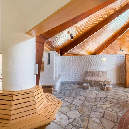Romantik Stryckhaus Готель 4*